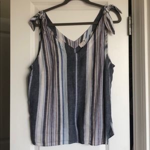 🌟A • N E W • D A Y Linen shoulder Tie Top, XL 🌟